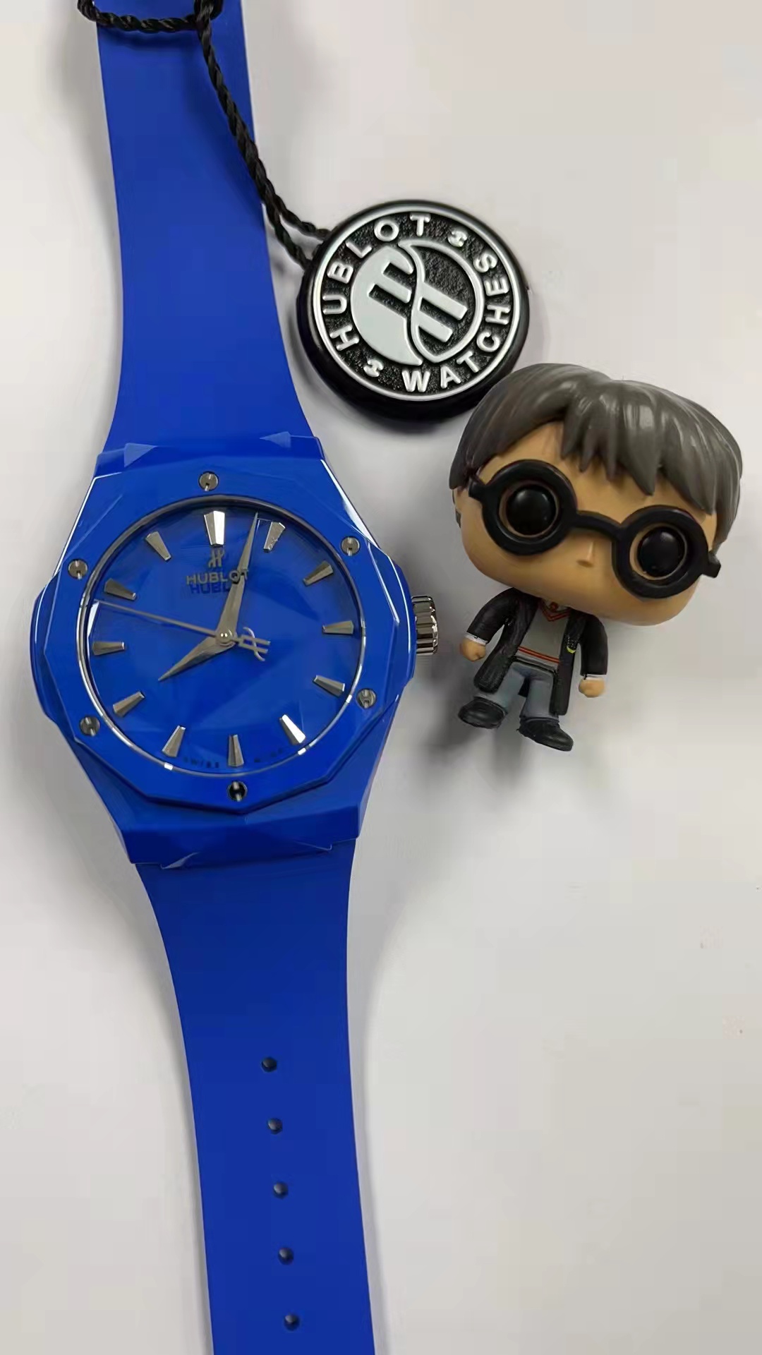 腾龙公司在线客服【微信-3362996】腾龙网络科技有限公司，为一家专业的成都网站建设公司，基于以互联网开发设计为主的专业型网络技术公司，是专业从事网站建设、网站开发、软件开发、网页设计、Flash动画、平面广告设计、多媒体设计、SEO等业务的互联网应用服务商